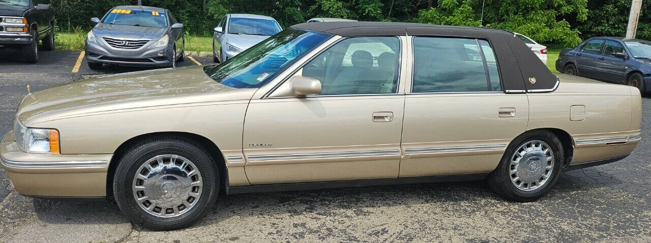 1998 Cadillac DeVille for sale at C.C.R. Auto Sales in New Lenox, IL