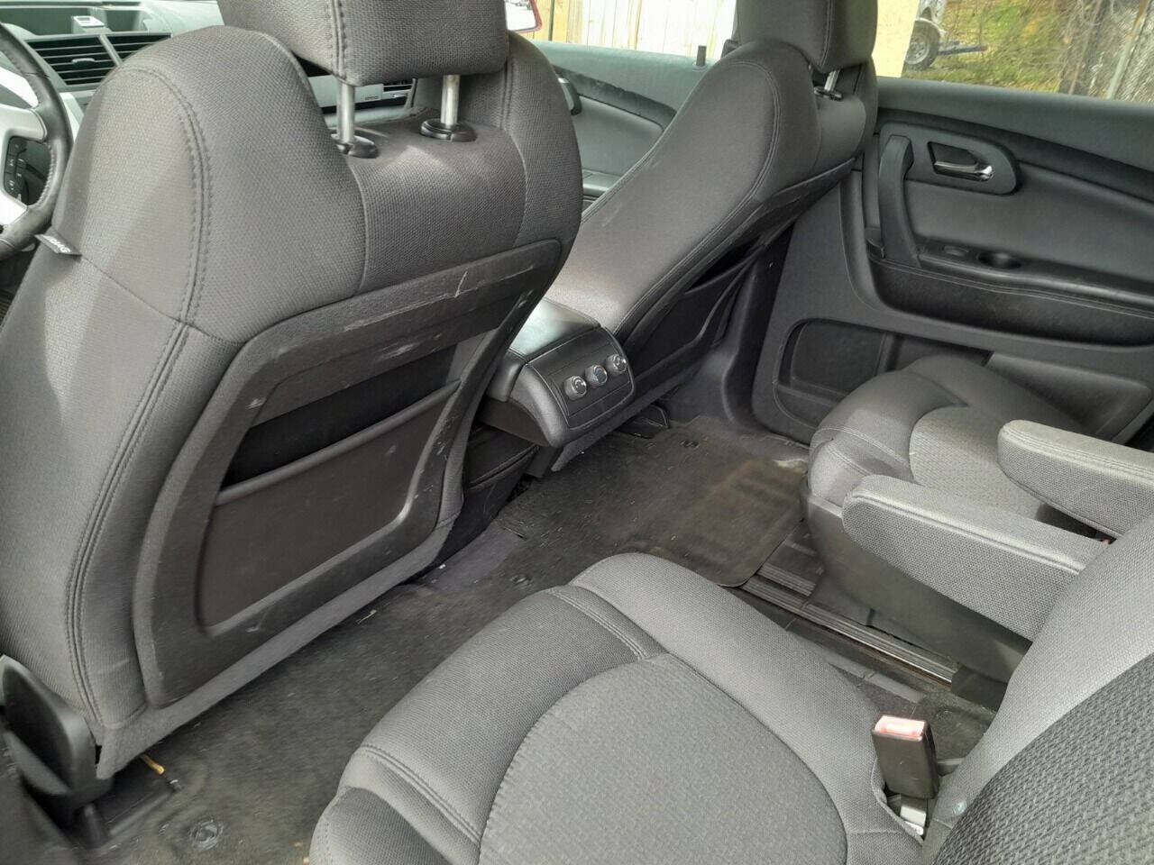 2012 Chevrolet Traverse  - $5,950