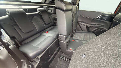 2026 Mitsubishi Outlander LE