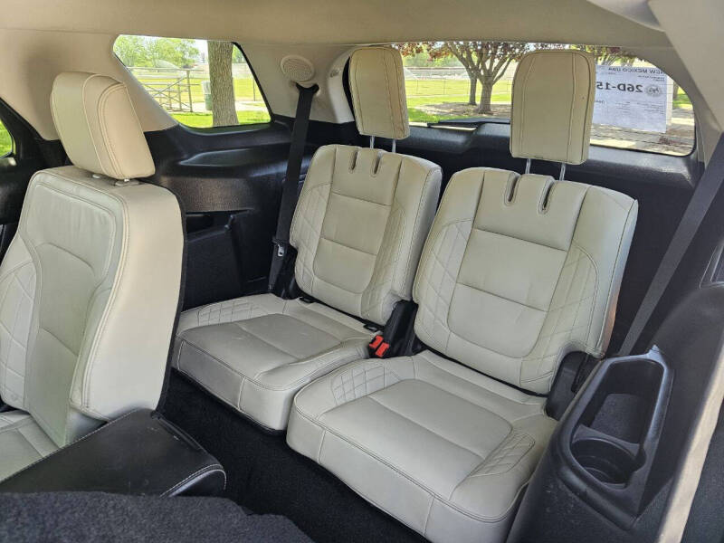 2016 Ford Explorer Platinum