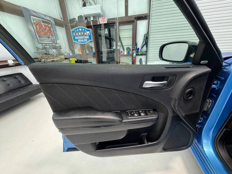 2016 Dodge Charger SXT