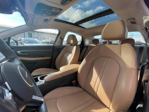 2025 Hyundai Sonata Hybrid Limited