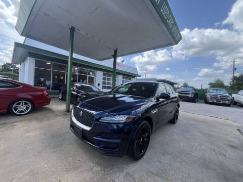 2017 Jaguar F-PACE for sale at Auto Outlet Inc. in Houston TX