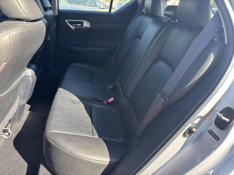 2011 Lexus CT 200h Premium