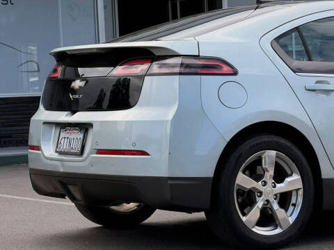 2011 Chevrolet Volt Premium