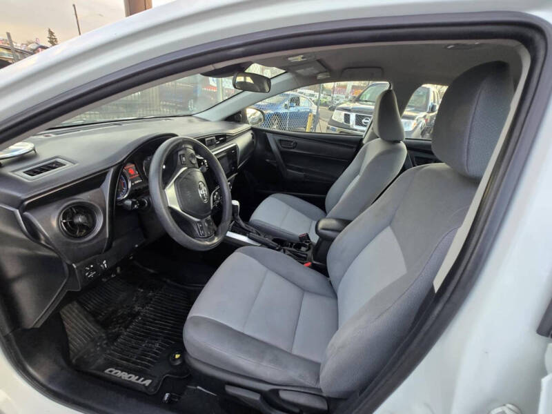 2017 Toyota Corolla LE