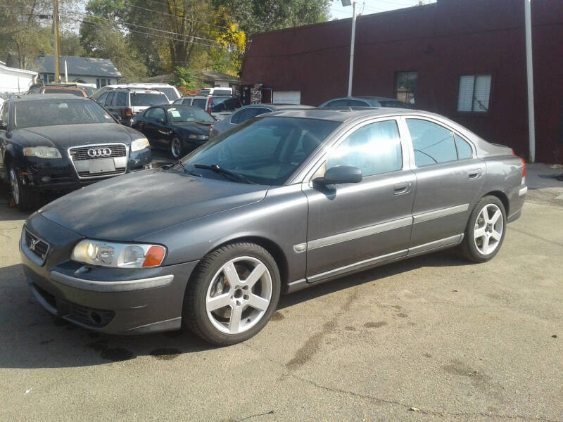 2004 Volvo S60 R for sale at B Quality Auto Check in Englewood CO