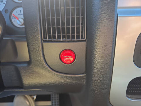 2005 Dodge Ram 1500 SRT-10