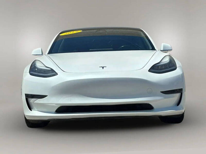 2019 Tesla Model 3 Standard Range Plus