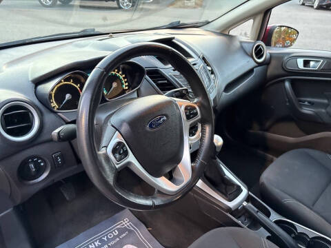 2014 Ford Fiesta SE