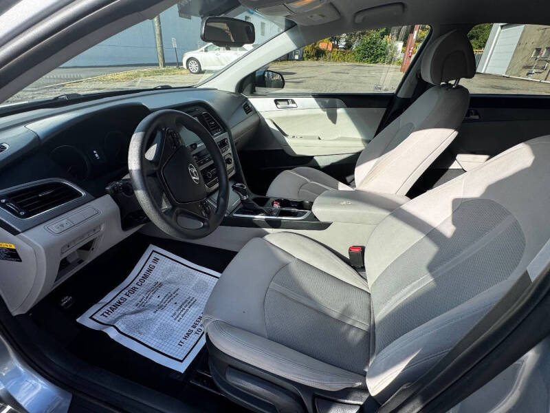 2017 Hyundai Sonata SE