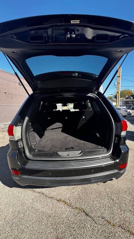 2018 Jeep Grand Cherokee Laredo