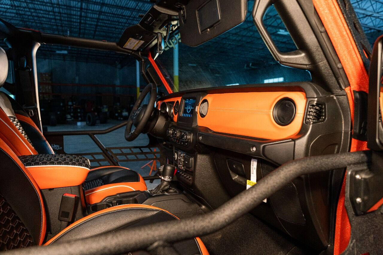 2023 JEEP Gladiator Pickup - $77,999