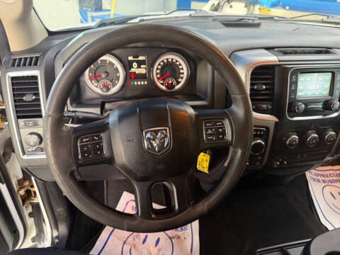 2016 RAM 1500 SLT