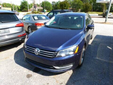 2013 Volkswagen Passat for sale at HAPPY TRAILS AUTO SALES LLC in Taylors SC