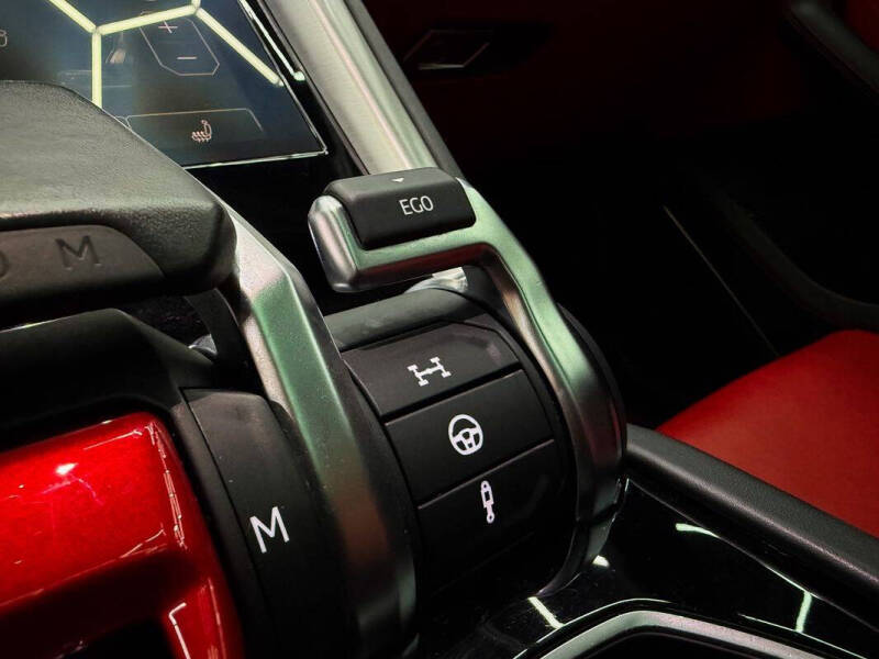 2022 Lamborghini Urus