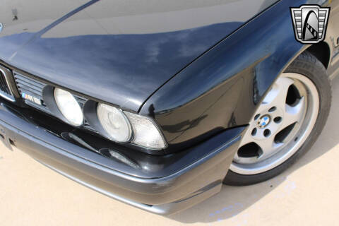 1991 BMW M5