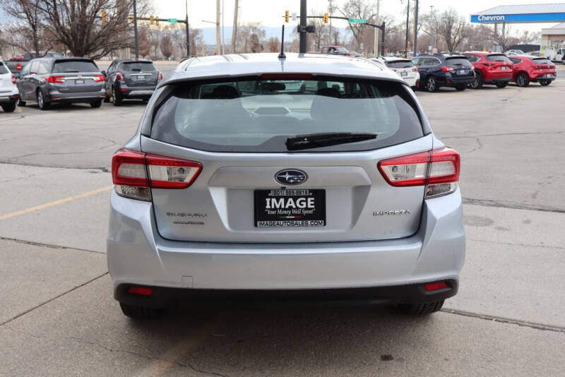 2018 Subaru Impreza 2.0i