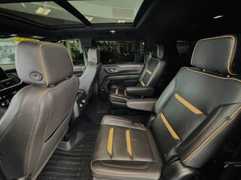 2022 GMC Yukon XL AT4