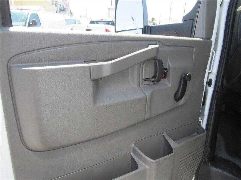 2019 GMC Savana 3500