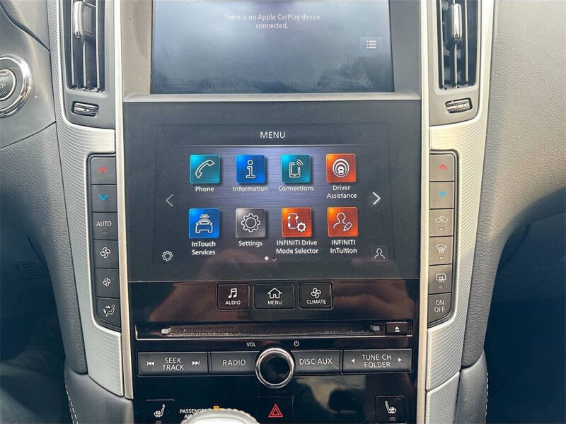 2024 Infiniti Q50 Luxe