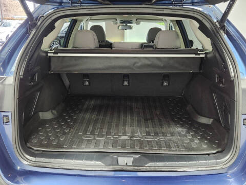 2022 Subaru Outback Premium