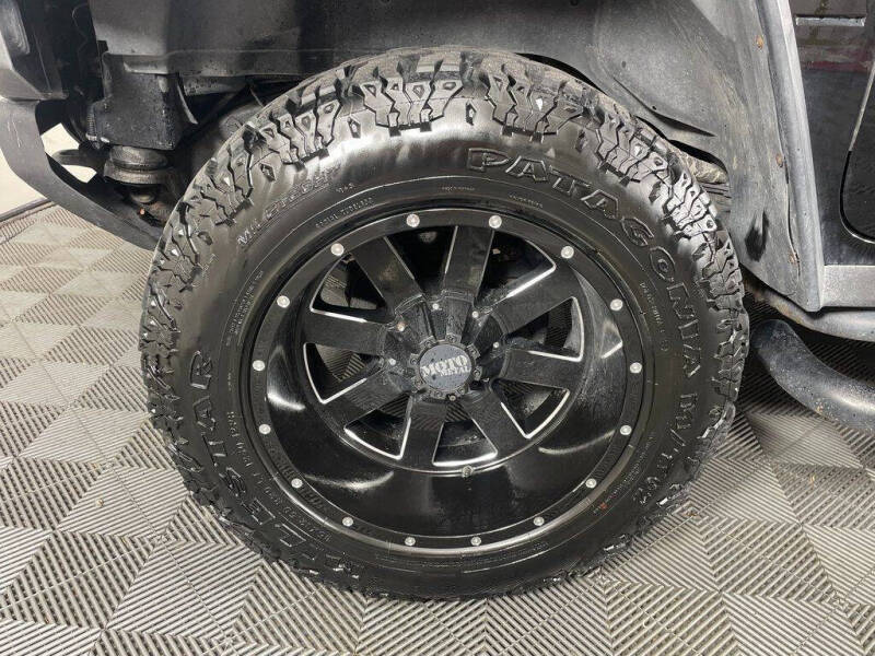 2003 HUMMER H2