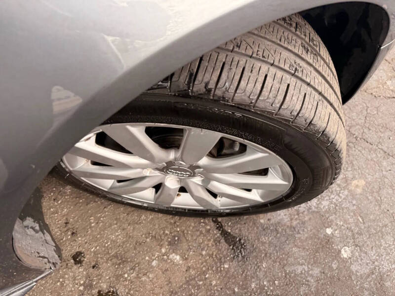 2015 Audi A4 2.0T quattro Premium