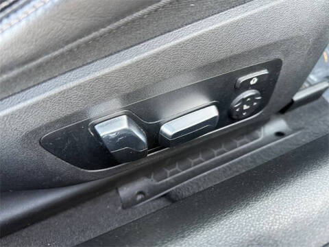 2023 BMW 8 Series 840i