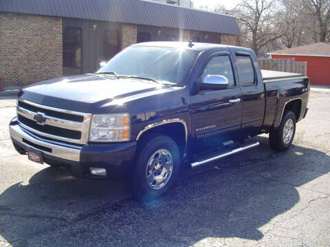 2011 Chevrolet Silverado 1500 for sale at Loves Park Auto in Loves Park IL