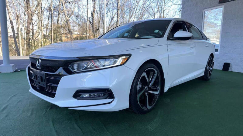 2018 Honda Accord for sale at iVueCars in Gastonia NC