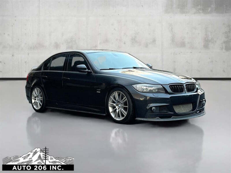 2010 BMW 3 Series 335i's photo