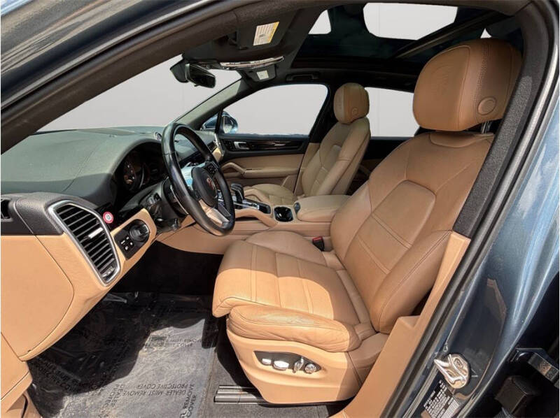2020 Porsche Cayenne