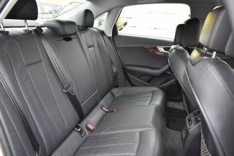 2017 Audi A4 2.0T quattro Premium