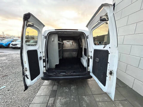 2015 Nissan NV200