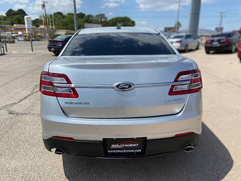 2017 Ford Taurus Limited