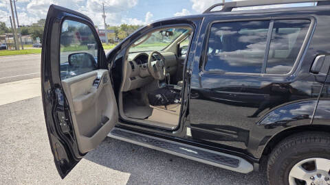 2011 Nissan Pathfinder SV