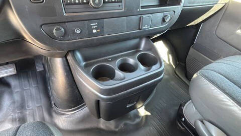 2024 GMC Savana 2500