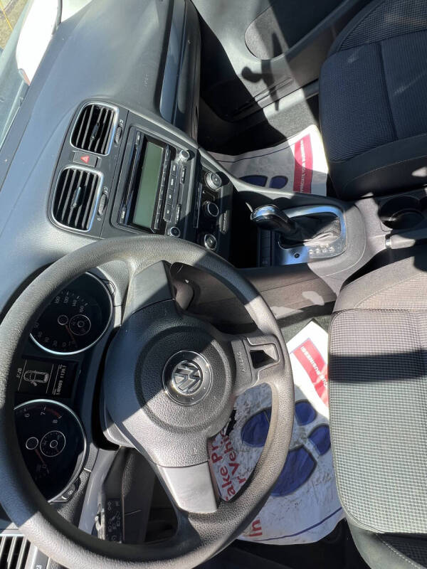 2011 Volkswagen Golf 2.5L PZEV