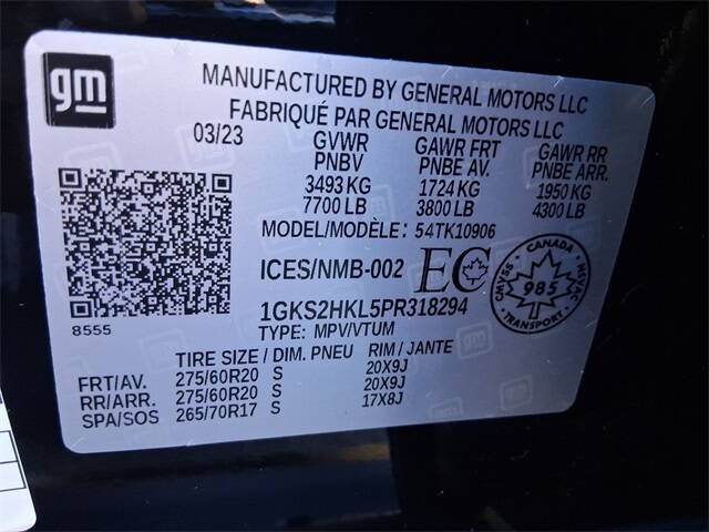 2023 GMC Yukon XL AT4