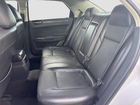 2010 Chrysler 300 Touring