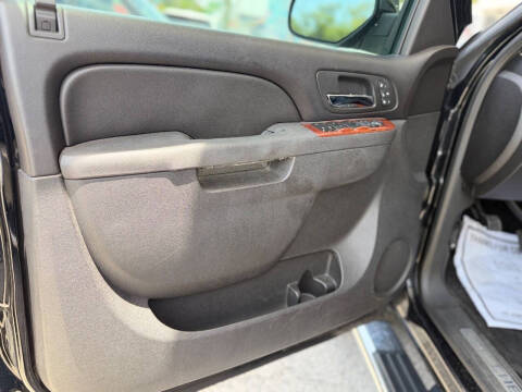 2012 Chevrolet Avalanche LTZ