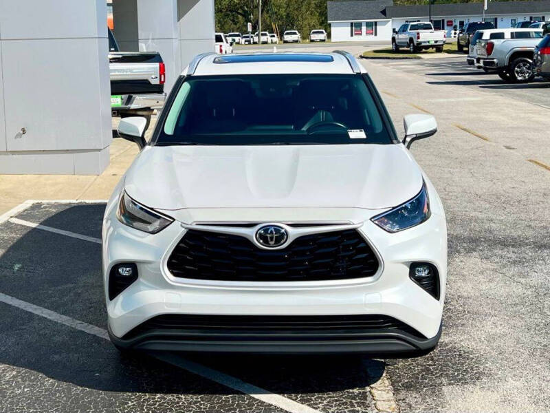 2024 Toyota Highlander XLE