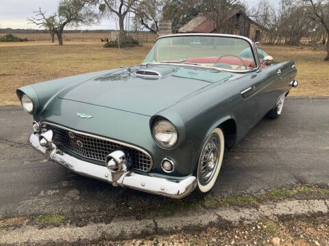 1956 Ford Thunderbird