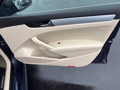 2013 Volkswagen Passat