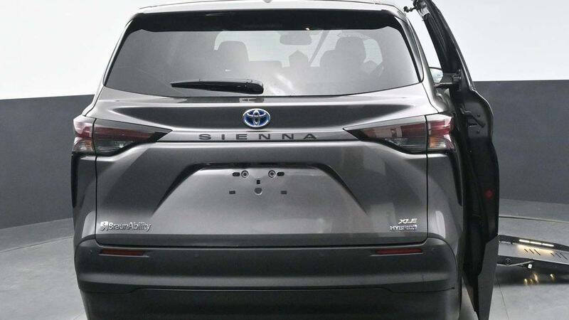 2024 Toyota Sienna