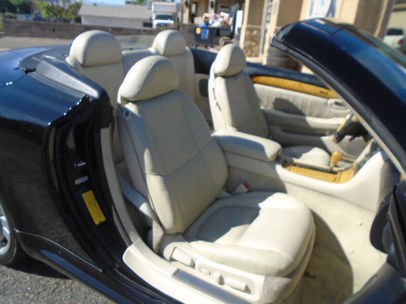 2003 Lexus SC 430
