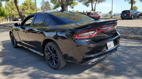 2016 Dodge Charger SXT