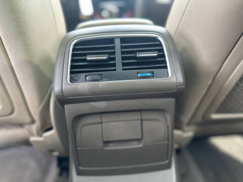 2012 Audi Q5 3.2 quattro Premium Plus