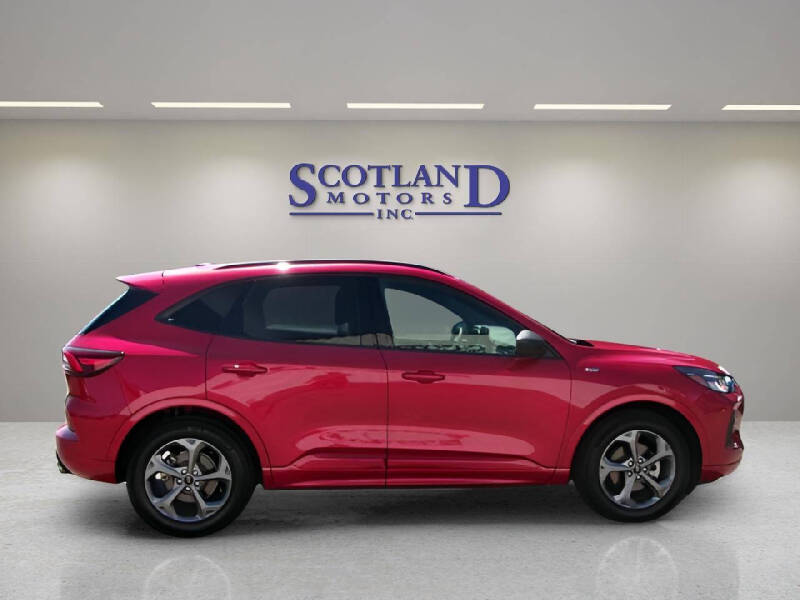 2024 Ford Escape ST-Line
